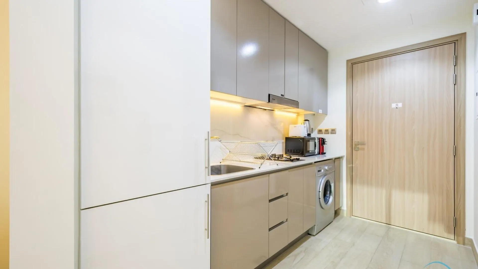 Near Top Attractions Studio With Modern Lifestyle In Azizi Riviera 8, Al Merkadh By Deluxe Holiday Homes Dubai